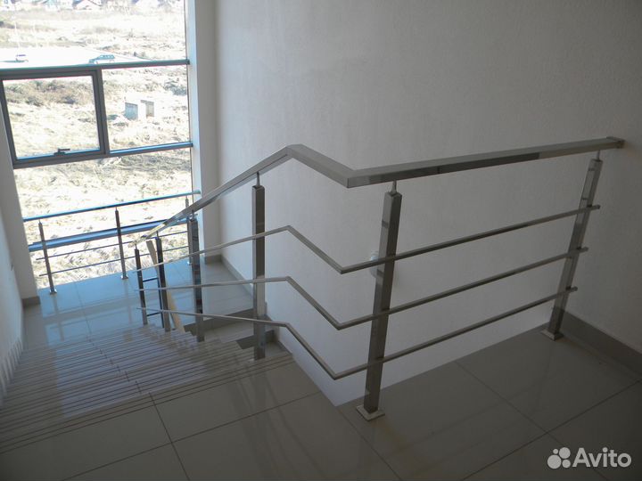 Ограждения из нержавейки со стеклом