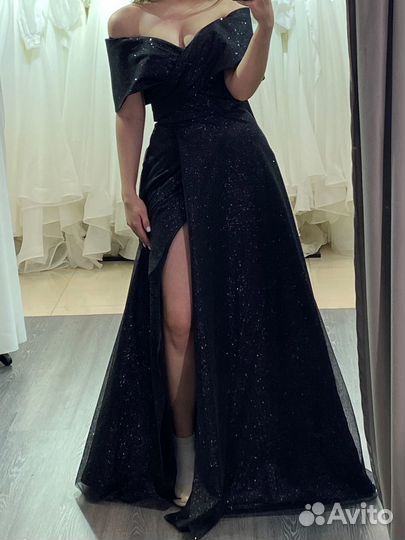 Вечернее платье