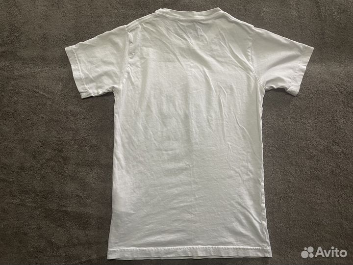 Футболка vans