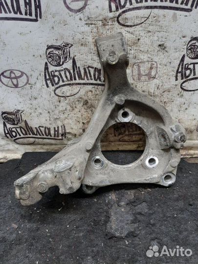 Кулак (цапфа) передний правый Opel Antara LE5 2012