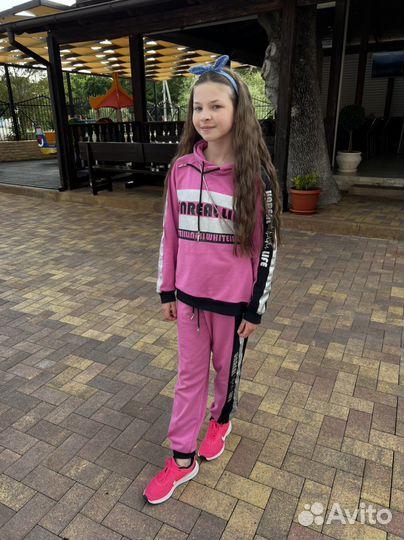 Спортивный костюм