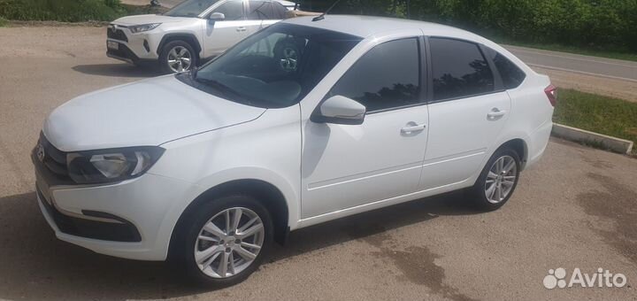 LADA Granta 1.6 МТ, 2023, 18 434 км