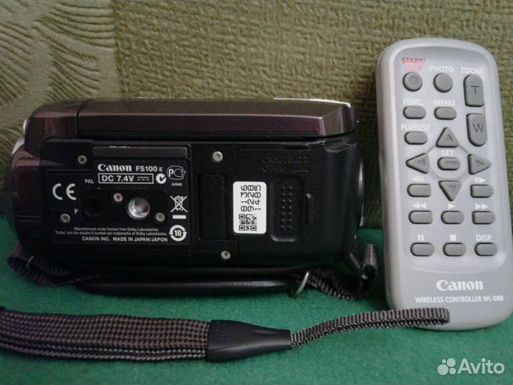 Видео камера Canon FS100E
