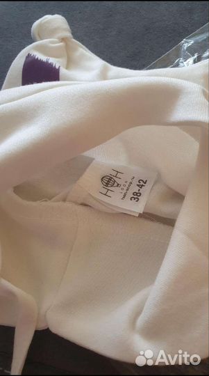 Шапочки для лялечек до 3-х месяцев. Новые