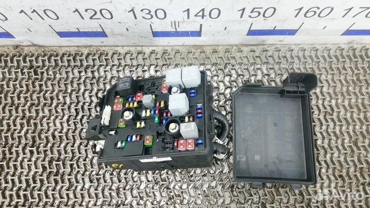 Блок предохранителей Chevrolet Tracker