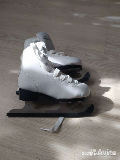 Коньки фигурные детские
