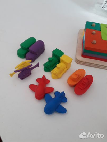 Развивающие игрушки