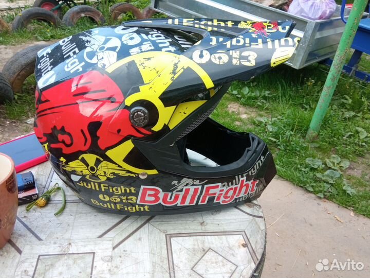 Кроссовый шлем