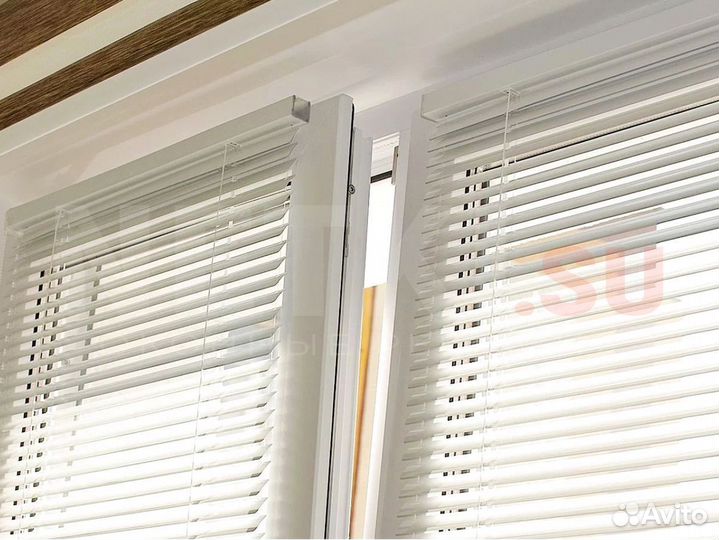 Горизонтальные алюминиевые жалюзи на заказ