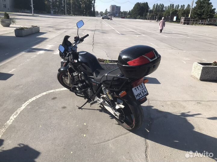Honda CB 400