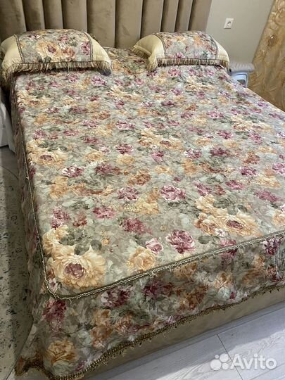 Покрывало на кровать