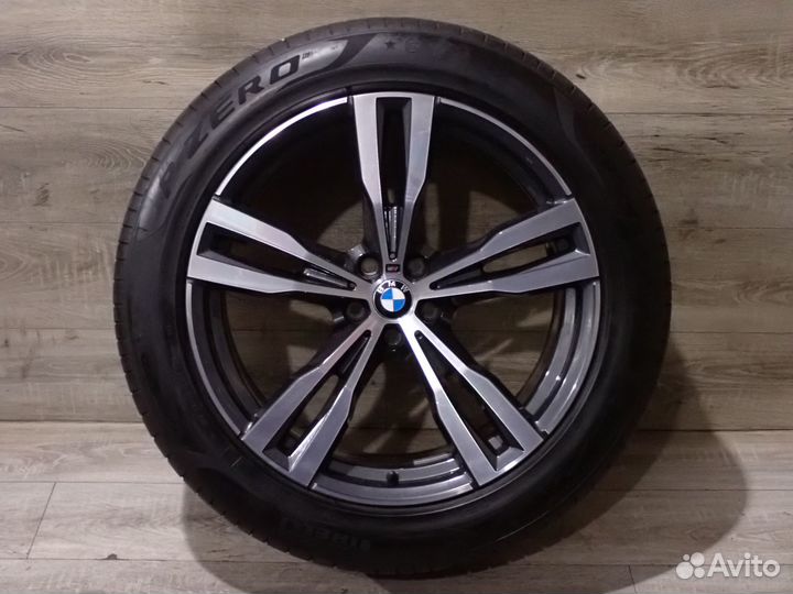 Комплект оригинальных колес R21 BMW Х7 G07 лето