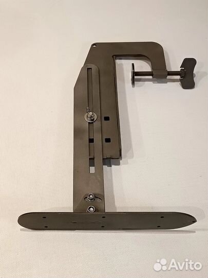 Струбцина для датчика эхолота lowrance 3 в 1