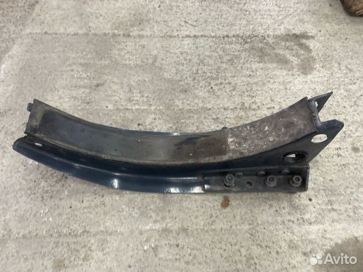 Кронштейн топливного бака Volvo Fh4 D13C 2013