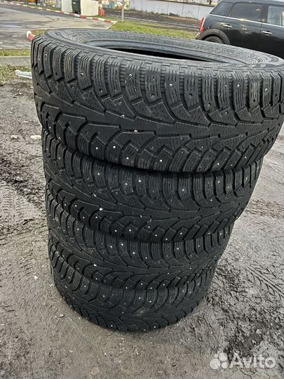 Nokian Tyres Hakkapeliitta 5 235/65 R17