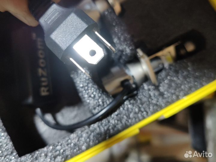 Би лед линзы