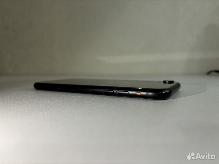 iPhone Xr, 128 ГБ