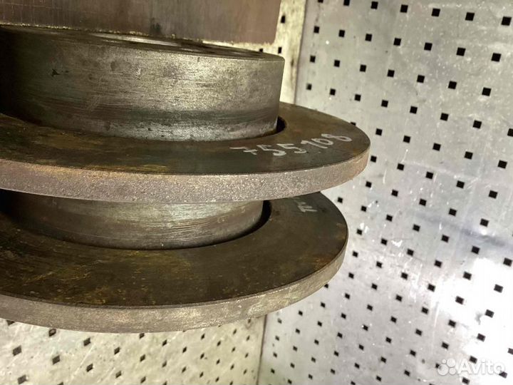 Диск тормозной задний Volkswagen Touran