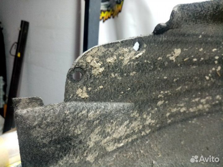 Подкрылок задний левый Audi A6 C5 APR 2000