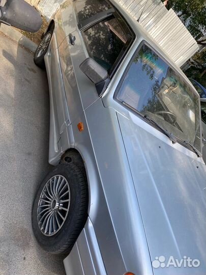 ВАЗ 2113 Samara 1.5 МТ, 2005, 200 000 км