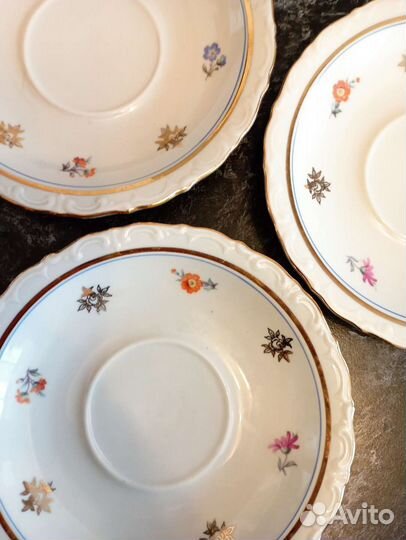 Блюдца от сервиза кахла гдр чертополох