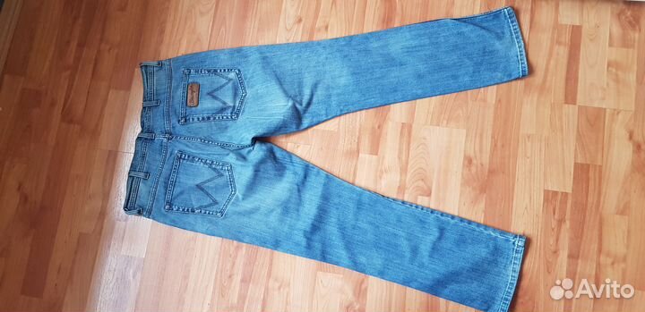 Джинсы Wrangler Arizona