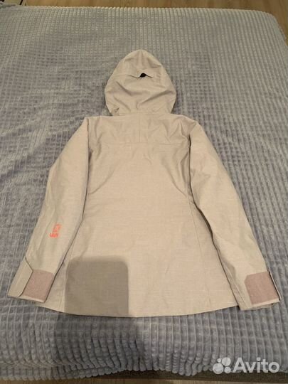 Женская куртка Helly Hansen