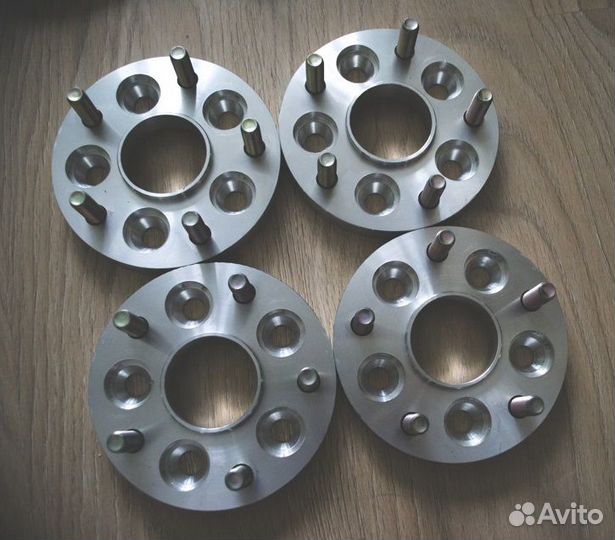 Колесные проставки универсальные 3мм и 5 мм