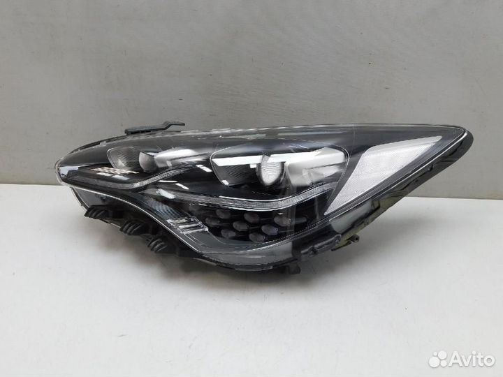 Фара левая Kia Stinger