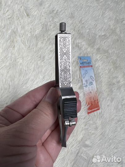 Пинцет для бровей metzger автоматический