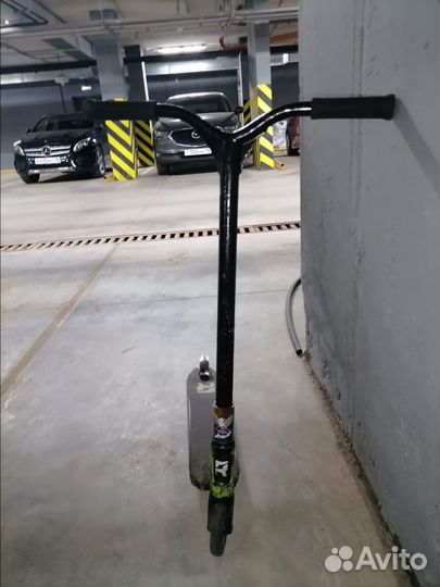 Трюковой самокат