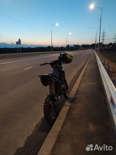 Kayo Basic YX125EM Rolling Moto