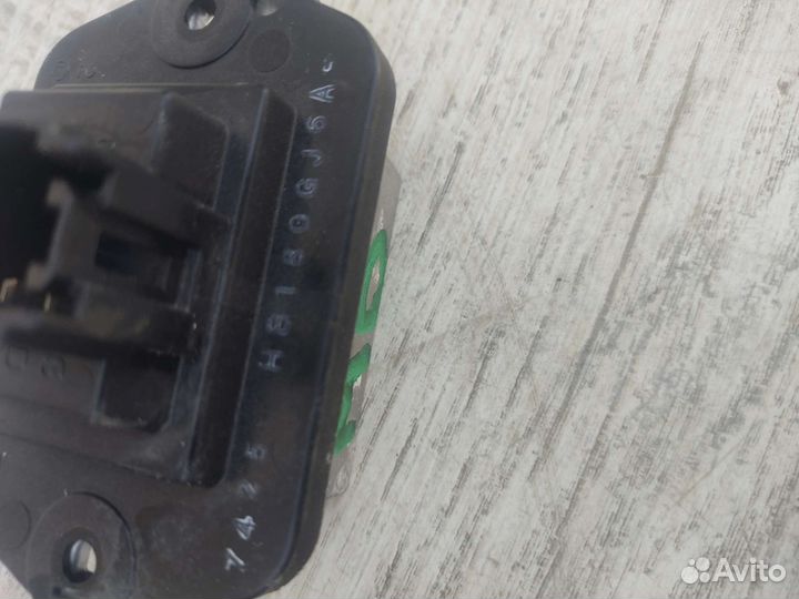 Резистор печки Mazda 6 GG CX-7 2 DE