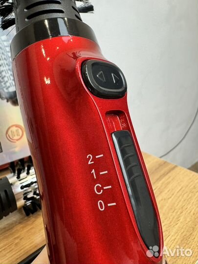 Щетка-фен с вращением в обе стороны