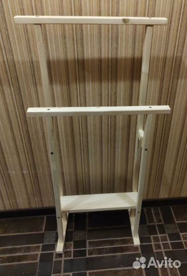 Вешалка для одежды напольная деревянная