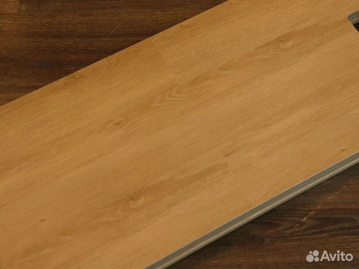 Водостойкий кварцвинил дуб