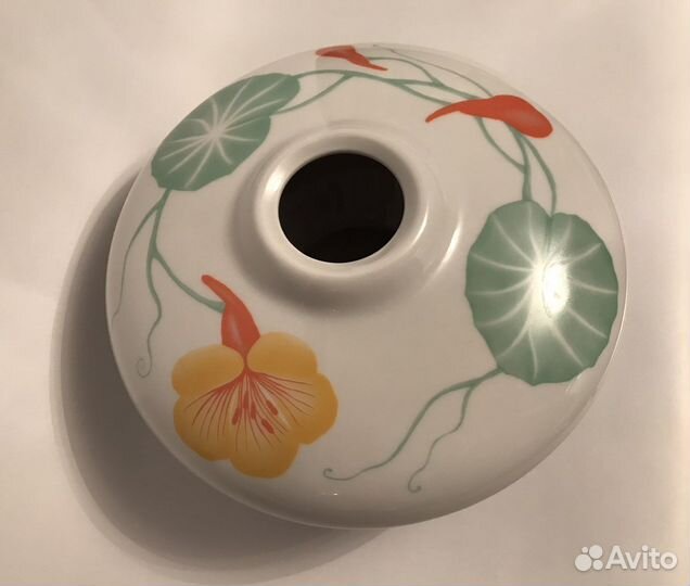 Ваза ифз форма магнолия рисунок настурция Г. Шуляк