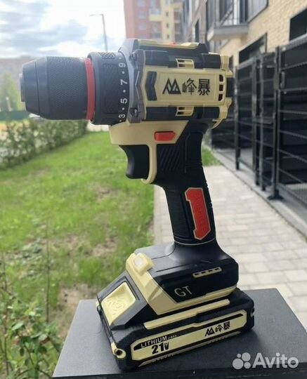 Бесщеточный шуруповерт