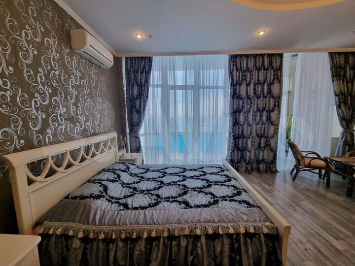 Квартира-студия, 60 м², 4/6 эт.