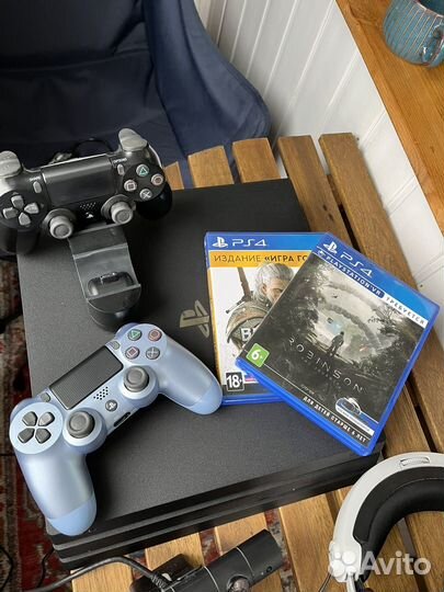 Sony playstation 4 pro 1tb + sony playstation vr