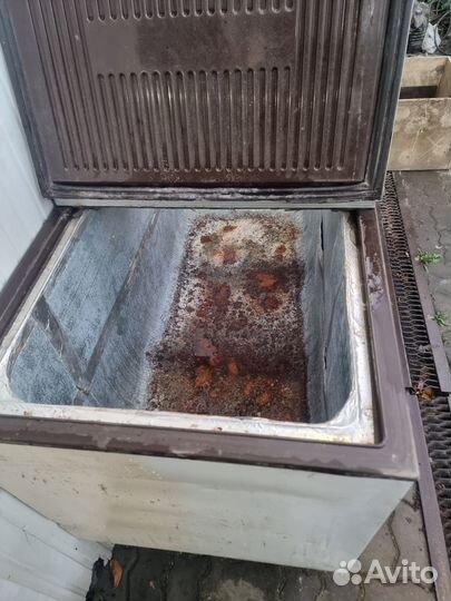 Морозильный ларь с глухой крышкой бу