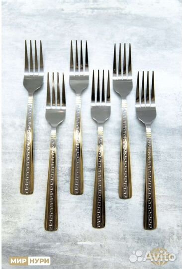 Набор столовых приборов на 6 персон