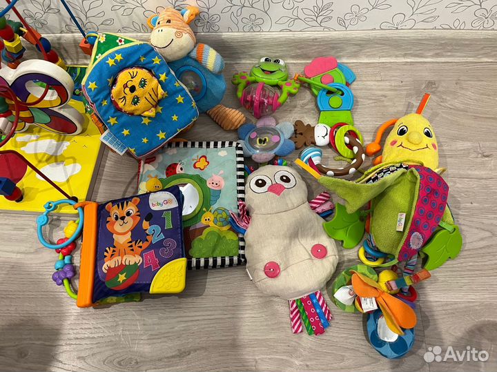 Детские игрушки, погремушки