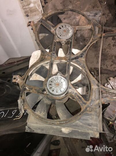 Вентиляторы радиатора Mercedes Benz W123