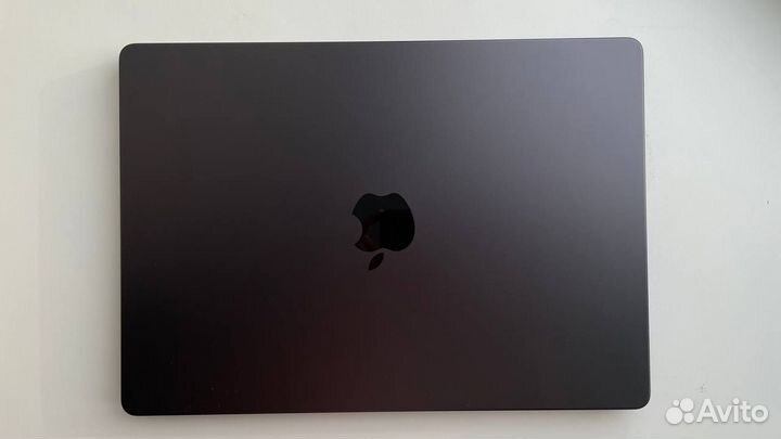 Macbook pro 16 m3 18 512