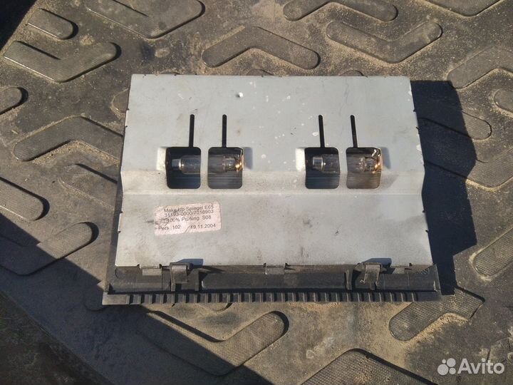 Плафон салонный BMW 7 E65/E66