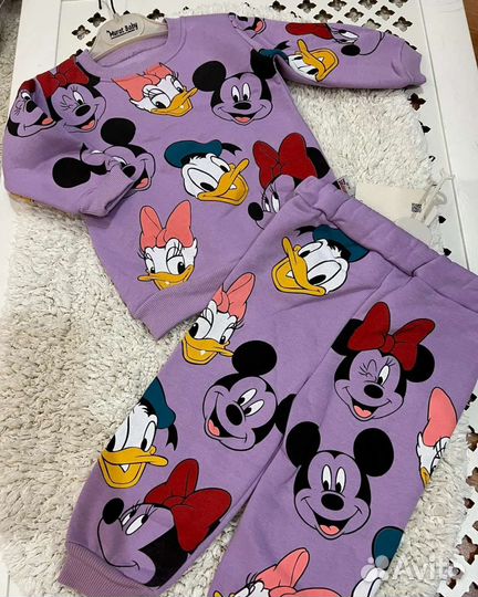 Одежда для малышей и взрослых