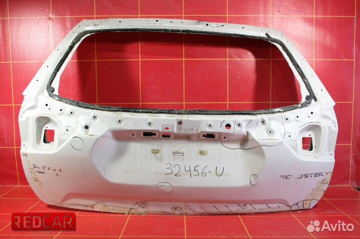 Крышка багажника Subaru Forester SK (18)