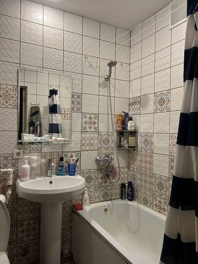 Комната 16 м² в 2-к., 4/4 эт.