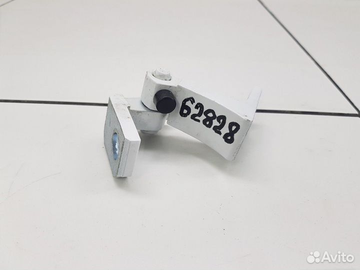 Петля двери правая задняя (Chery Tiggo 7 Pro)